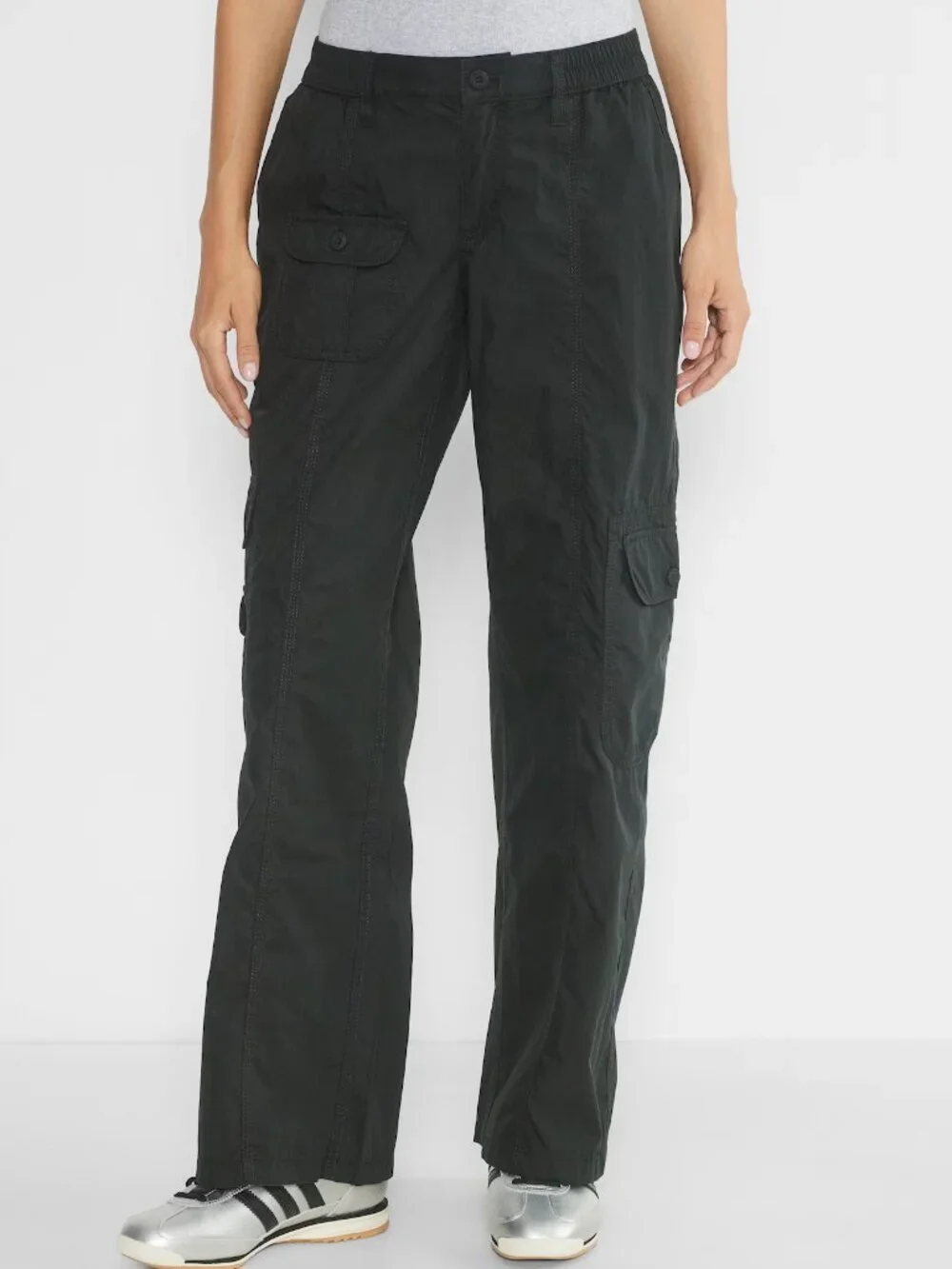 Aritzia TNA Romario Cargo Pants - Size Medium - Picture 1 of 11
